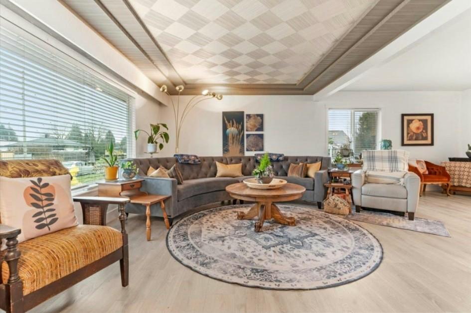 Living Room Transformation